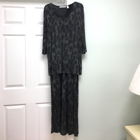 Josephine Chaus -maxi dress - Picture 2 of 8